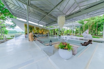 siamdasada khaoyai