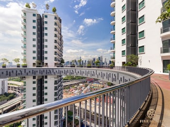 datum jelatek sky residence klcc five senses