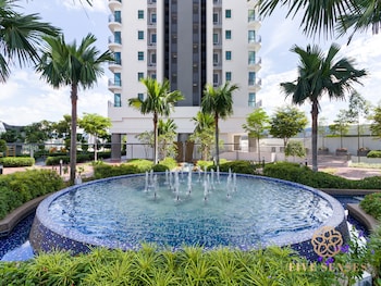 datum jelatek sky residence klcc five senses