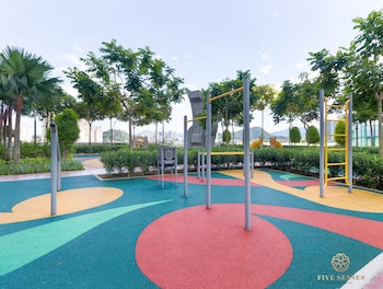 datum jelatek sky residence klcc five senses