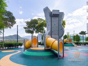 datum jelatek sky residence klcc five senses