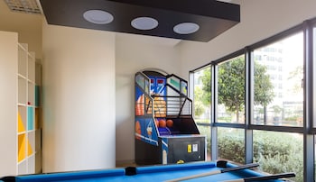 datum jelatek sky residence klcc five senses