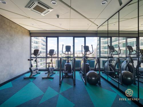 datum jelatek sky residence klcc five senses