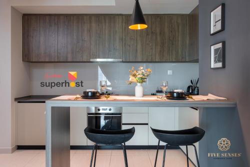 datum jelatek sky residence klcc five senses