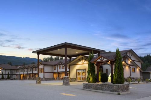 northwinds hotel revelstoke