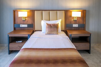 days inn by wyndham alanya