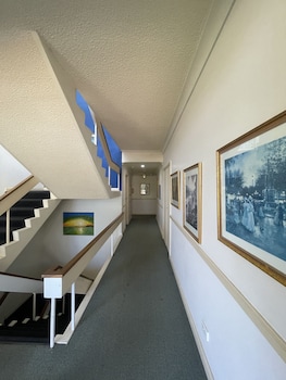 el lago waters motel