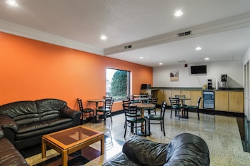 motel 6 libertyville il