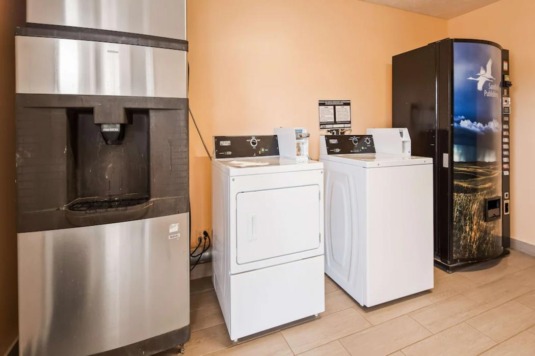 stay inn by oyo near i 80 lincoln west