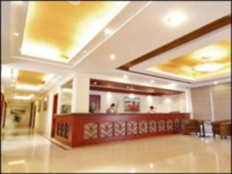 greentree inn urumqi south xinhua road hotel