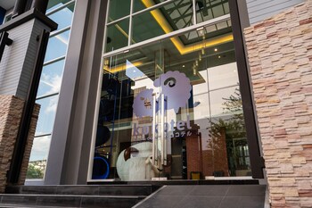 kokotel bangkok dheva thonglor