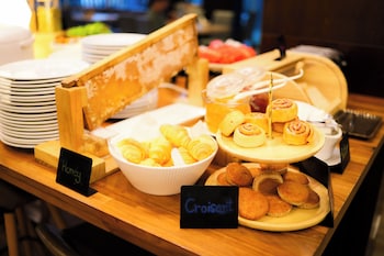 kokotel bangkok dheva thonglor
