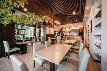 kokotel bangkok dheva thonglor