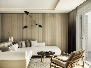 deos mykonos a myconian collection hotel