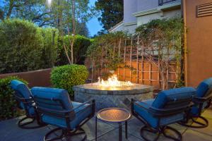 hilton garden inn napa