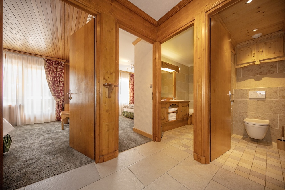 chalet hotel neige et roc the originals relais
