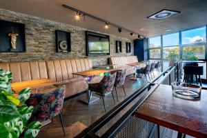 diamond capsule hotel amsterdam south