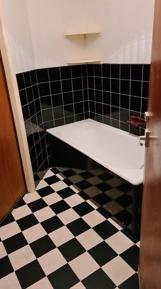 the limes county house hotel