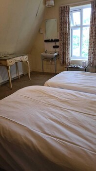 the limes county house hotel