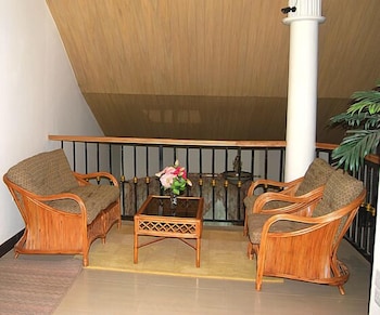 acacia lodge north legon
