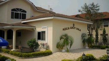 acacia lodge north legon