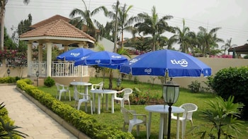 acacia lodge north legon
