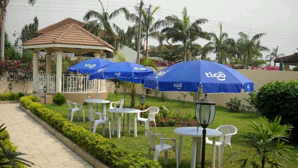 acacia lodge north legon