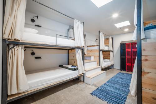 dolores bike hostel