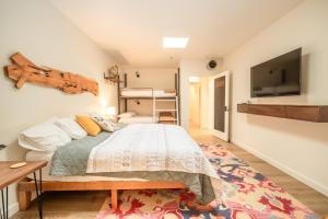 dolores bike hostel
