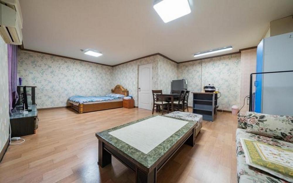 donghae gallery haus