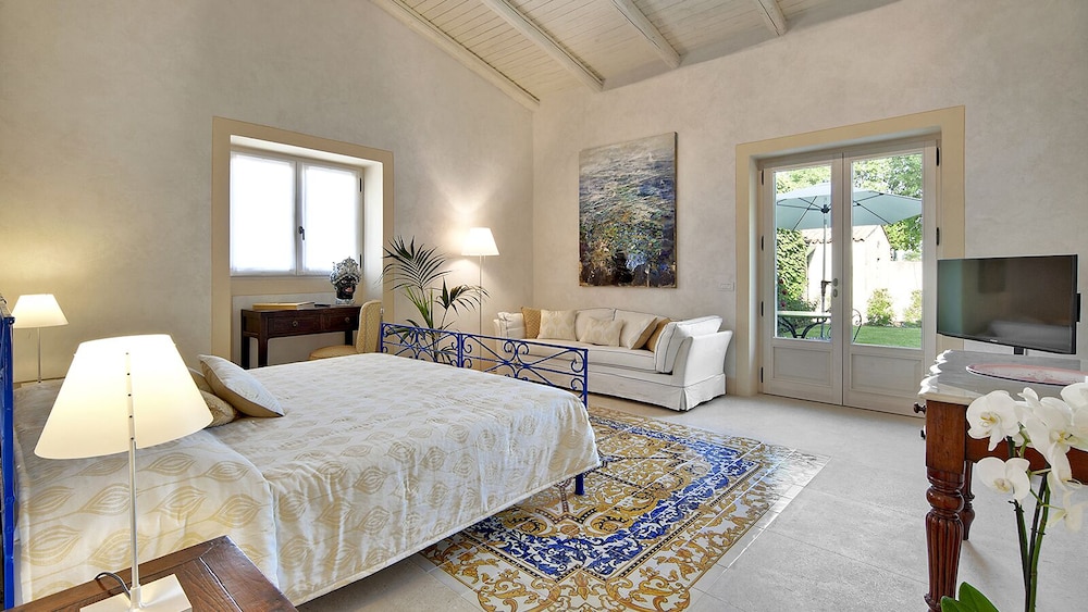donna coraly country boutique hotel