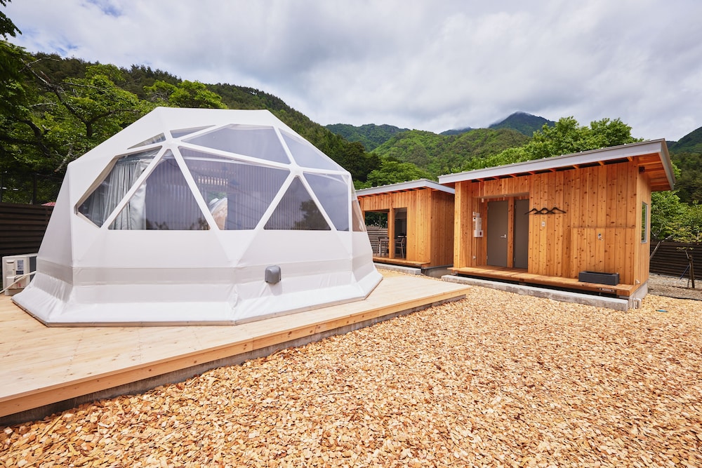 dots by dot glamping suite 001