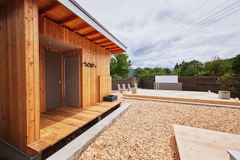 dots by dot glamping suite 001