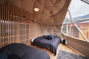 dots by dot glamping suite 001