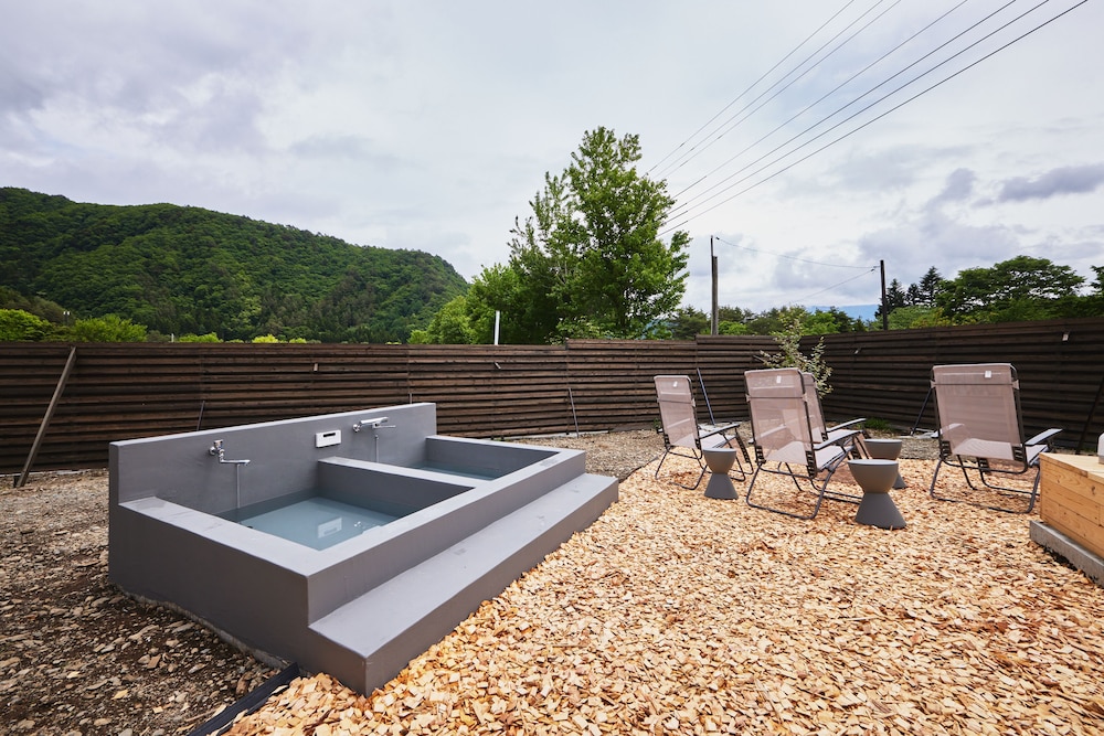 dots by dot glamping suite 001