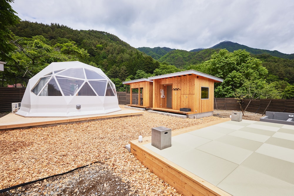 dots by dot glamping suite 001