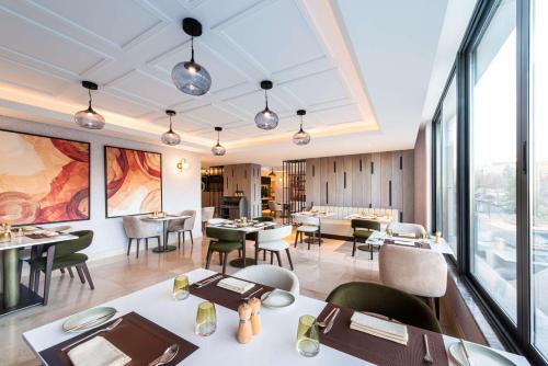 doubletree by hilton amman hotel and residences