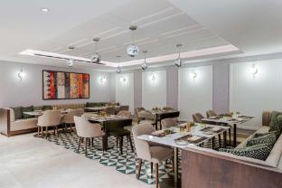 doubletree by hilton amman hotel and residences