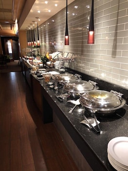 doubletree by hilton akron fairlawn