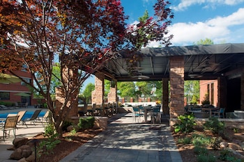 doubletree by hilton akron fairlawn