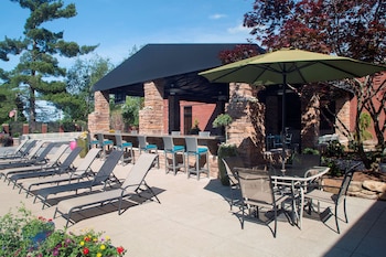 doubletree by hilton akron fairlawn