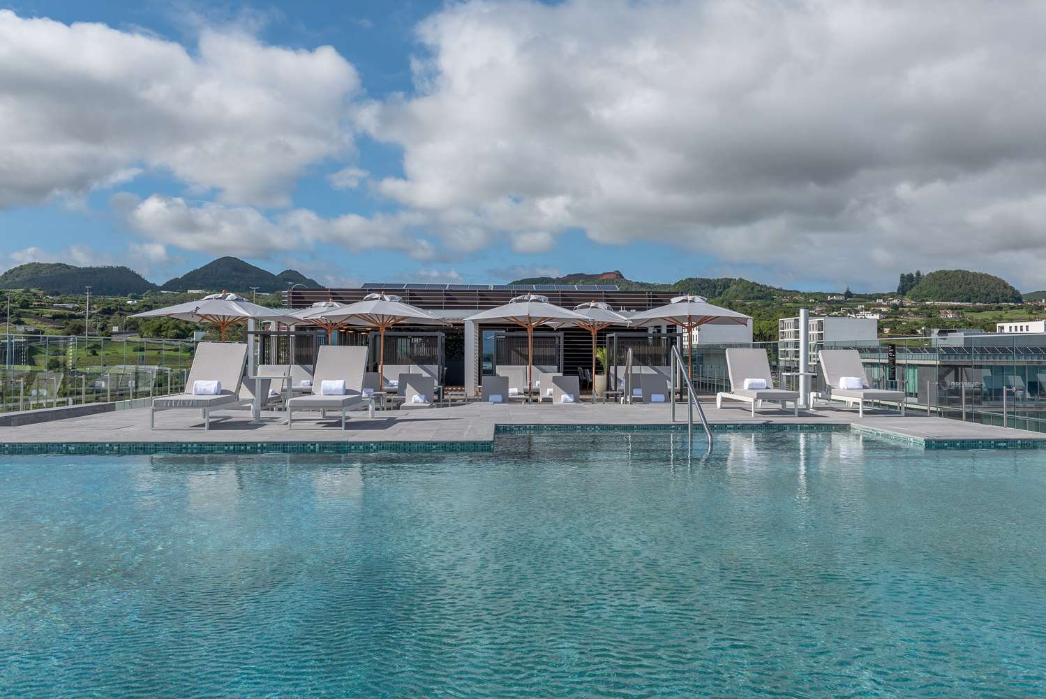doubletree by hilton lagoa azores