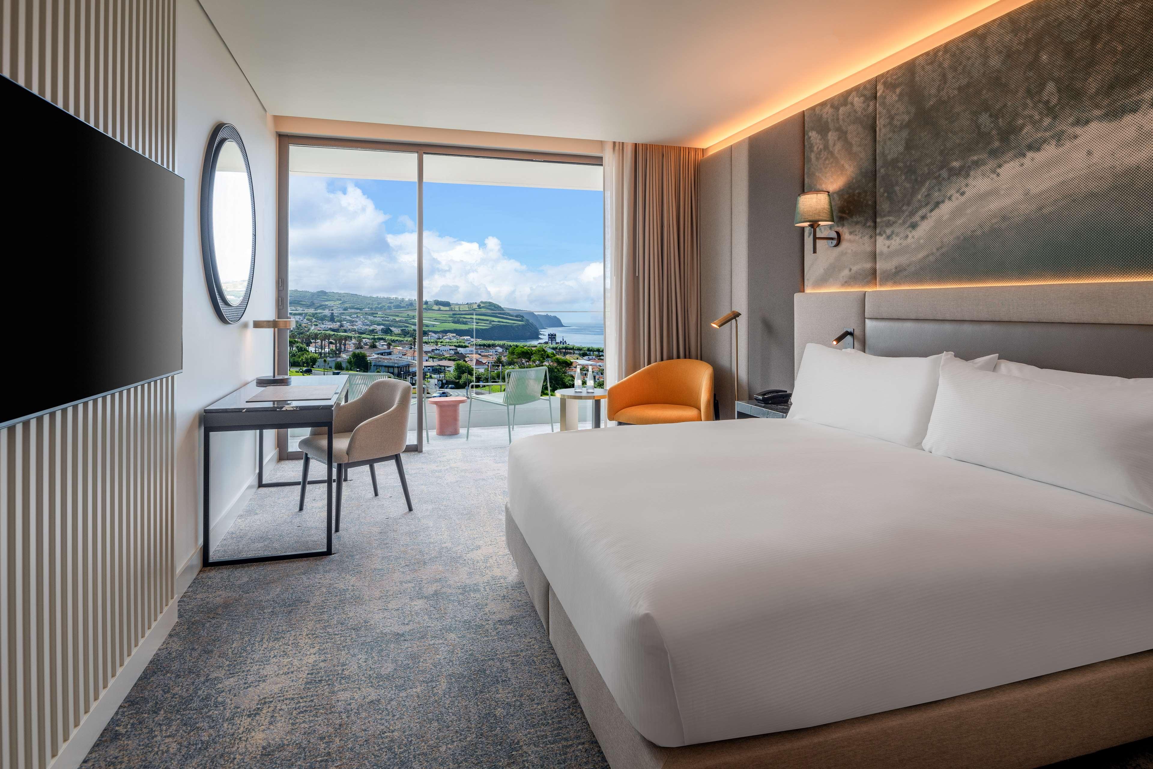 doubletree by hilton lagoa azores