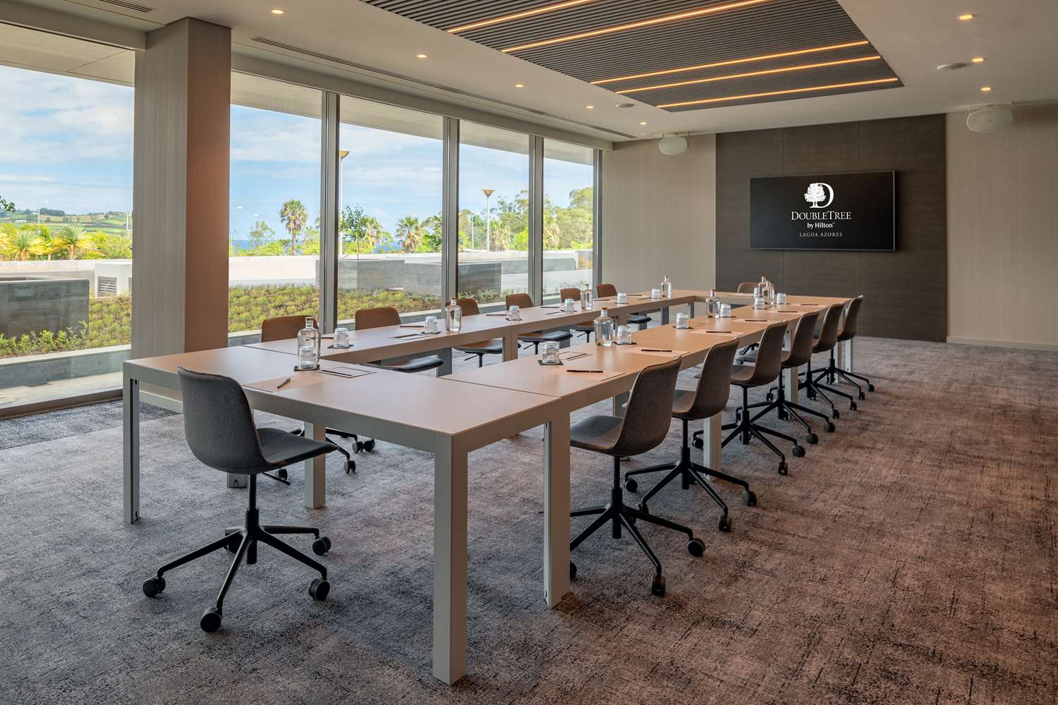 doubletree by hilton lagoa azores