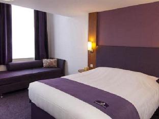 Premier Inn Redhill Reigate,Guildford>>Billingshurst,3 star