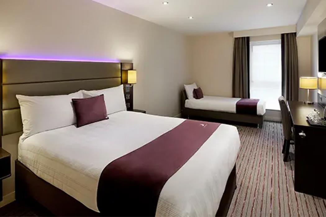 premier inn newquay a30 fraddon