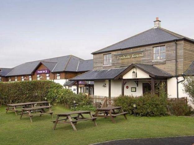 premier inn newquay a30 fraddon