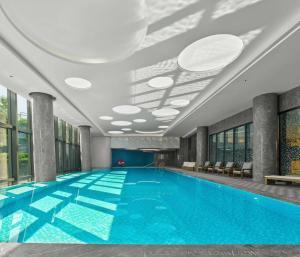 doubletree by hilton yantai golden coast hotel and suites