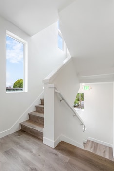 dragonstone sweet suite