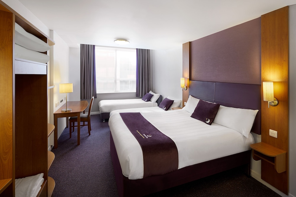 premier inn cambridge north girton